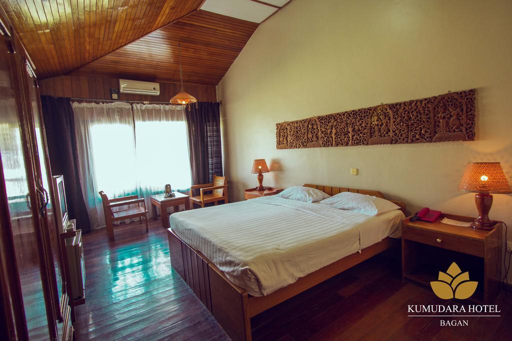 Kumudara Hotel Bagan Bagian luar foto